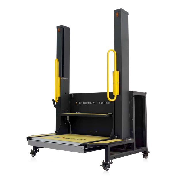 Automatic Step Wheelchair Lift